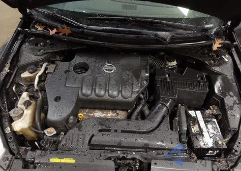 2011 Nissan Altima 2.5 S z USA, uszkodzony, nr VIN 1N4AL2AP0BN424924